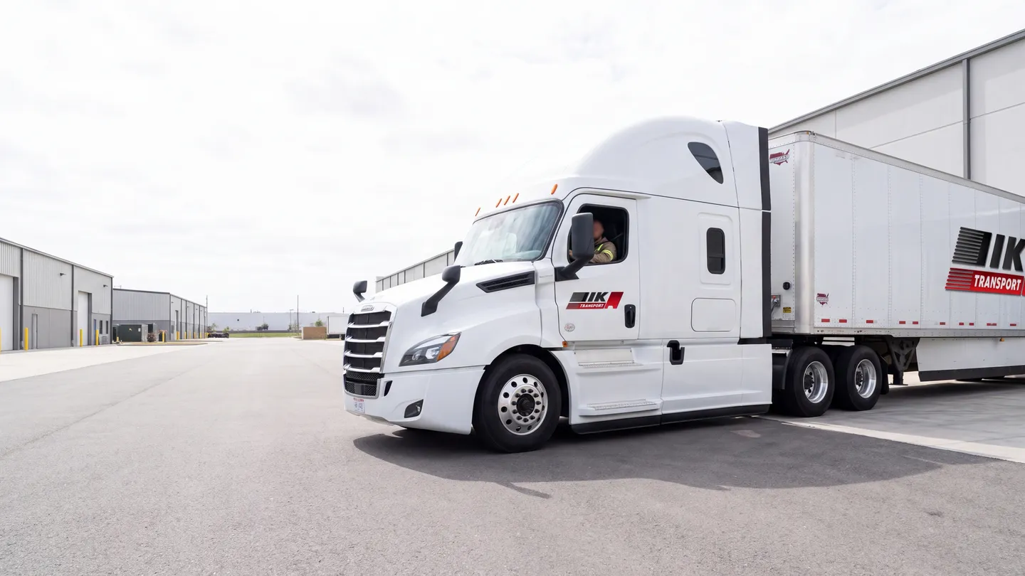 IIK Transport truck